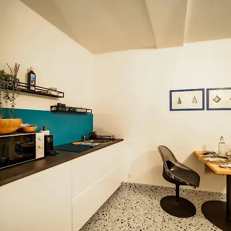 Rissu Comfortable Village Life * Vernazza