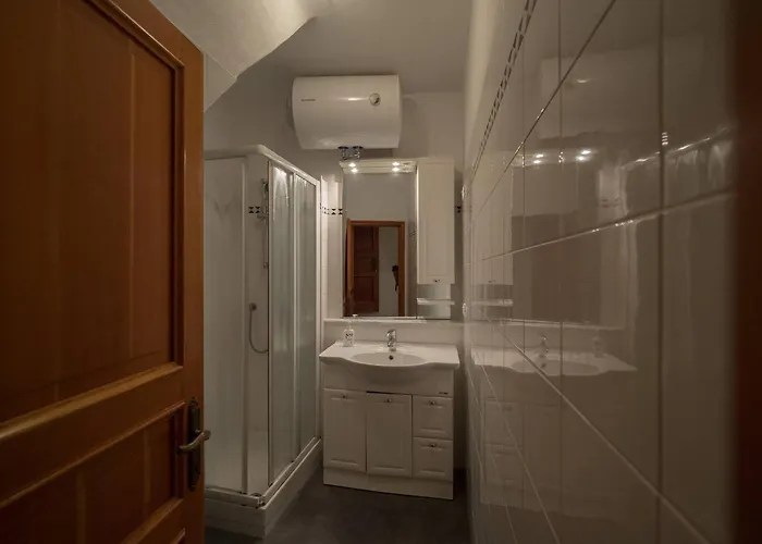 Rissu Comfortable Village Life Vernazza